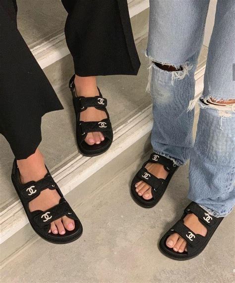 amazon sandali tipo chanel